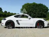 2020 Porsche Cayman