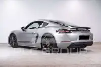 2020 Porsche Cayman