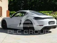 2020 Porsche Cayman