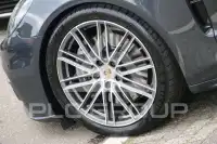 2020 Porsche Panamera