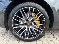 2020 Porsche MACAN