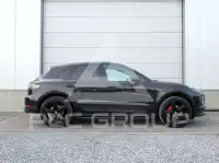 2020 Porsche MACAN