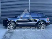 2020 Porsche MACAN
