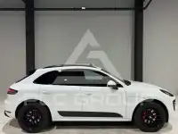 2020 Porsche MACAN