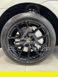 2020 Porsche MACAN