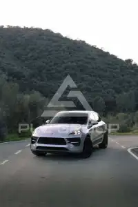 2020 Porsche MACAN