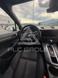 2020 Porsche MACAN