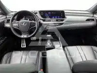 2020 Lexus ES300