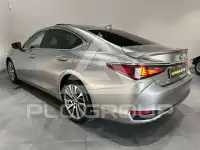 2020 Lexus ES300