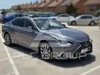 2020 Lexus ES300