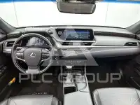 2020 Lexus ES300