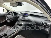 2020 Lexus IS300