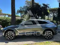 2020 Aston Martin DBX