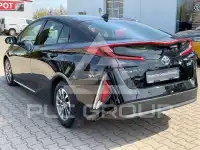 2020 Toyota PRIUS