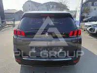 2020 Peugeot 5008
