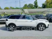 2020 Peugeot 5008