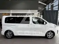 2020 Peugeot Traveller