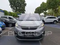 2020 Peugeot Traveller