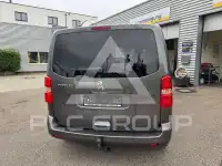 2020 Peugeot Traveller
