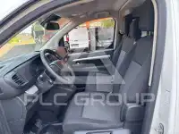 2020 Peugeot Traveller