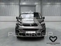 2020 Peugeot Traveller