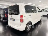 2020 Peugeot Traveller
