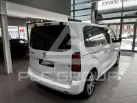 2020 Peugeot Traveller