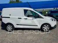 2020 Ford Courier