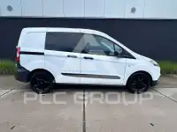 2020 Ford Courier