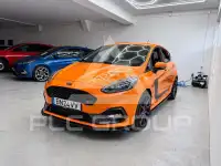 2020 Ford FIESTA