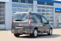 2020 Ford Tourneo