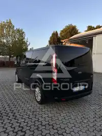 2020 Ford Tourneo