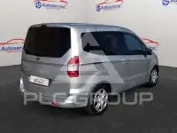 2020 Ford Tourneo