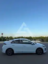 2020 Hyundai Ioniq