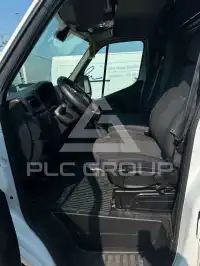 2020 Renault Master