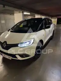 2020 Renault Scenic