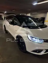 2020 Renault Scenic
