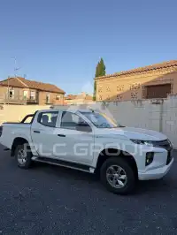 2021 Mitsubishi L200