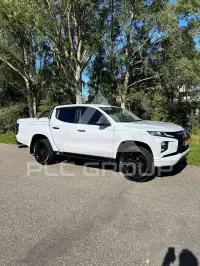 2021 Mitsubishi L200