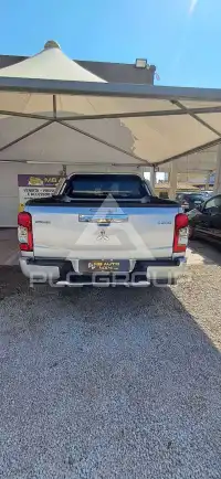 2021 Mitsubishi L200
