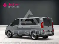 2021 Nissan NV 300