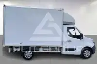 2021 Nissan NV 400