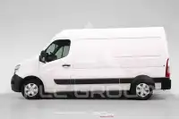 2021 Nissan NV 400
