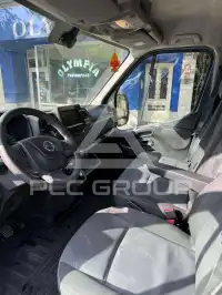 2021 Nissan NV 400