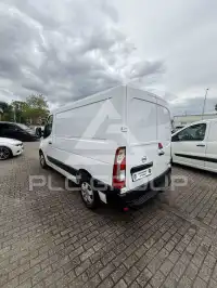2021 Nissan NV 400