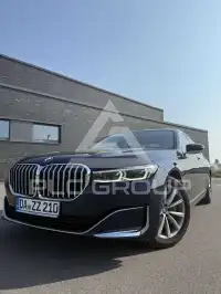 2021 BMW 740