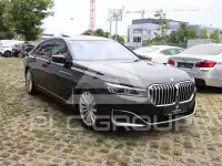 2021 BMW 740