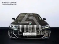 2021 BMW 740