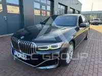 2021 BMW 740