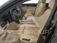 2021 BMW 740